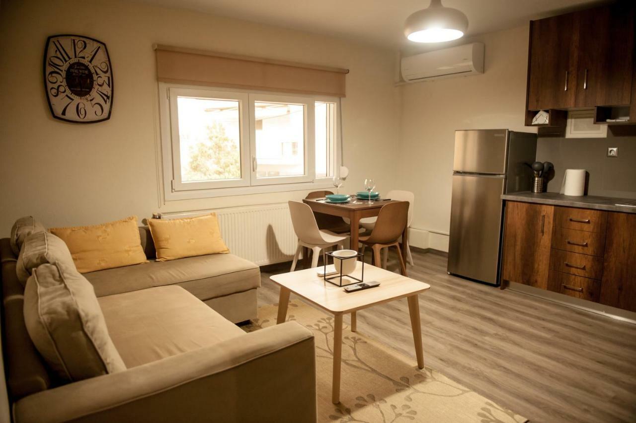 S.K.Suite Dráma Buitenkant foto